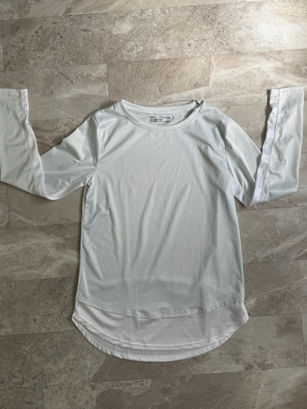 Under Armour Active Long Sleeve Top Womens Size Small